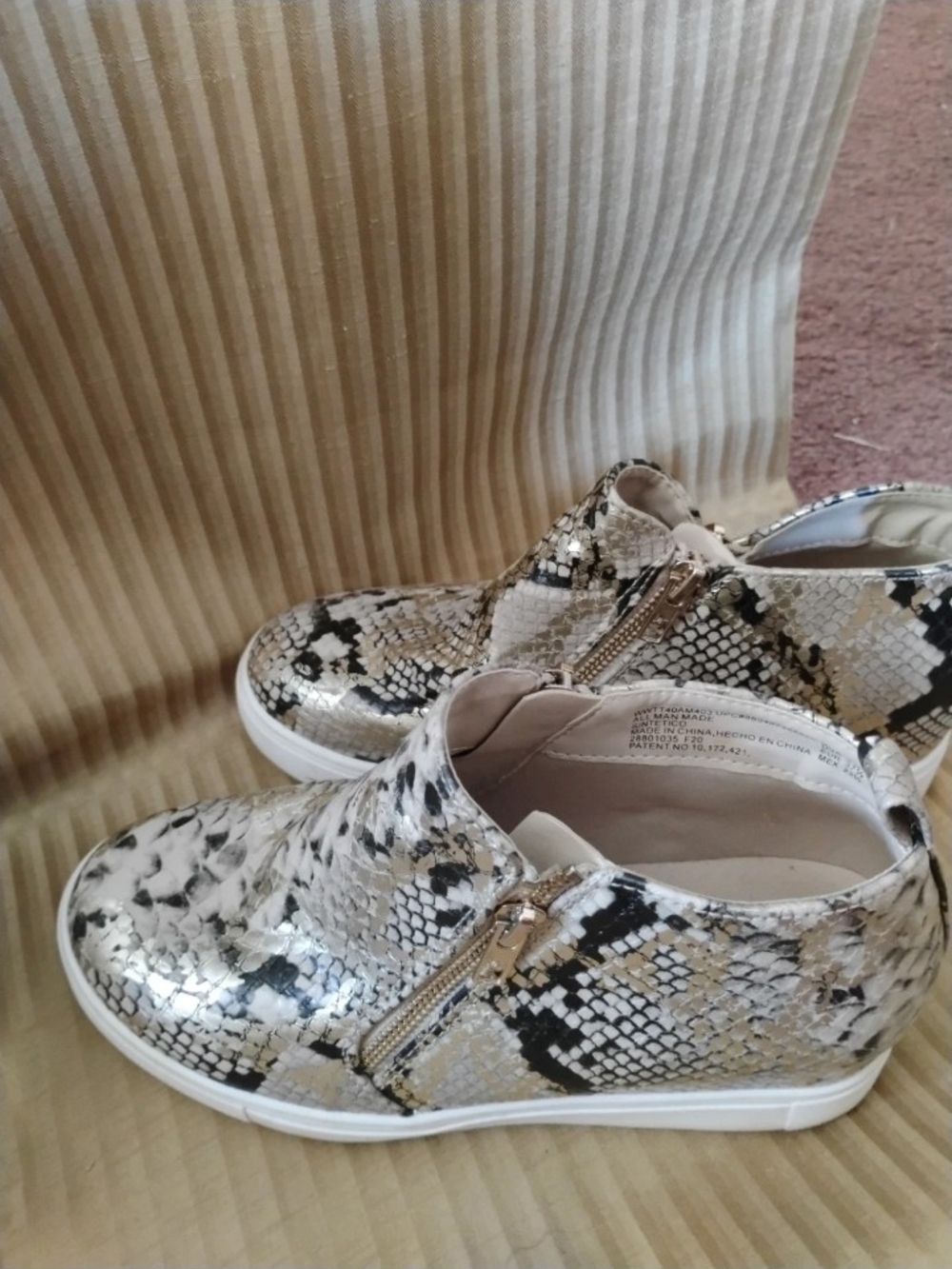 Metallic Snake-Print Slip-On Sneakers in Beige and Black 6.5 W